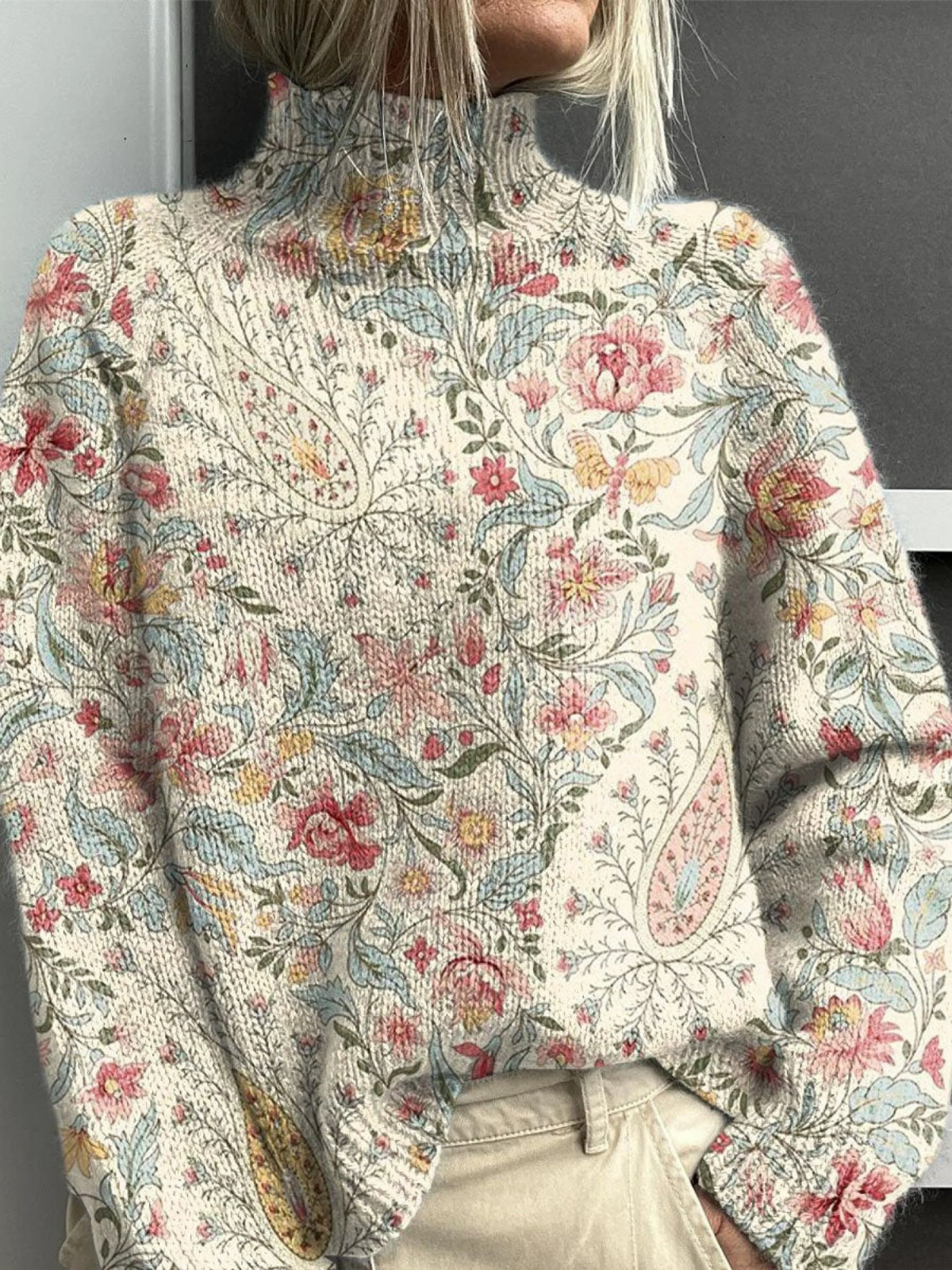Jersey de Cuello Alto con Estampado Floral