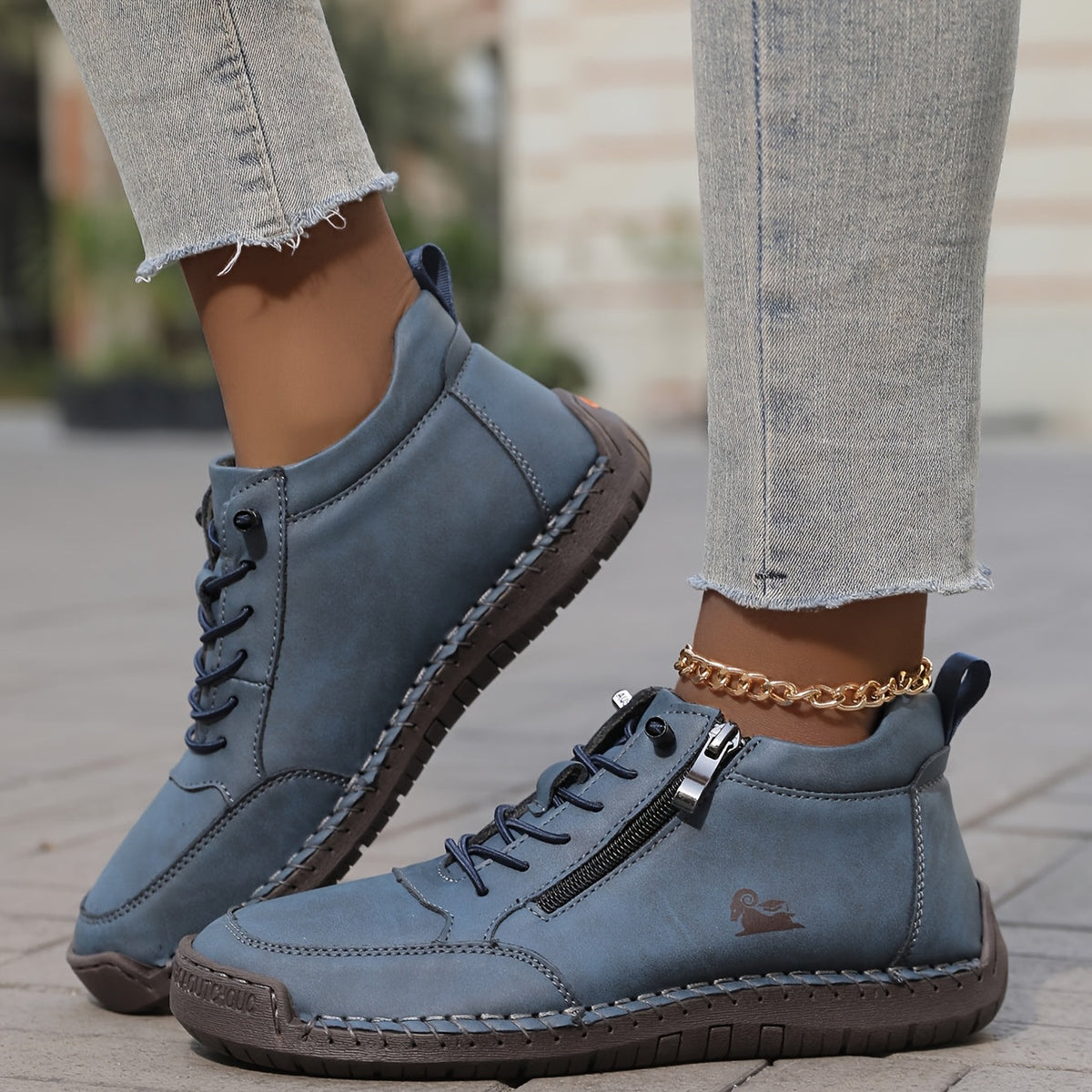 Azul